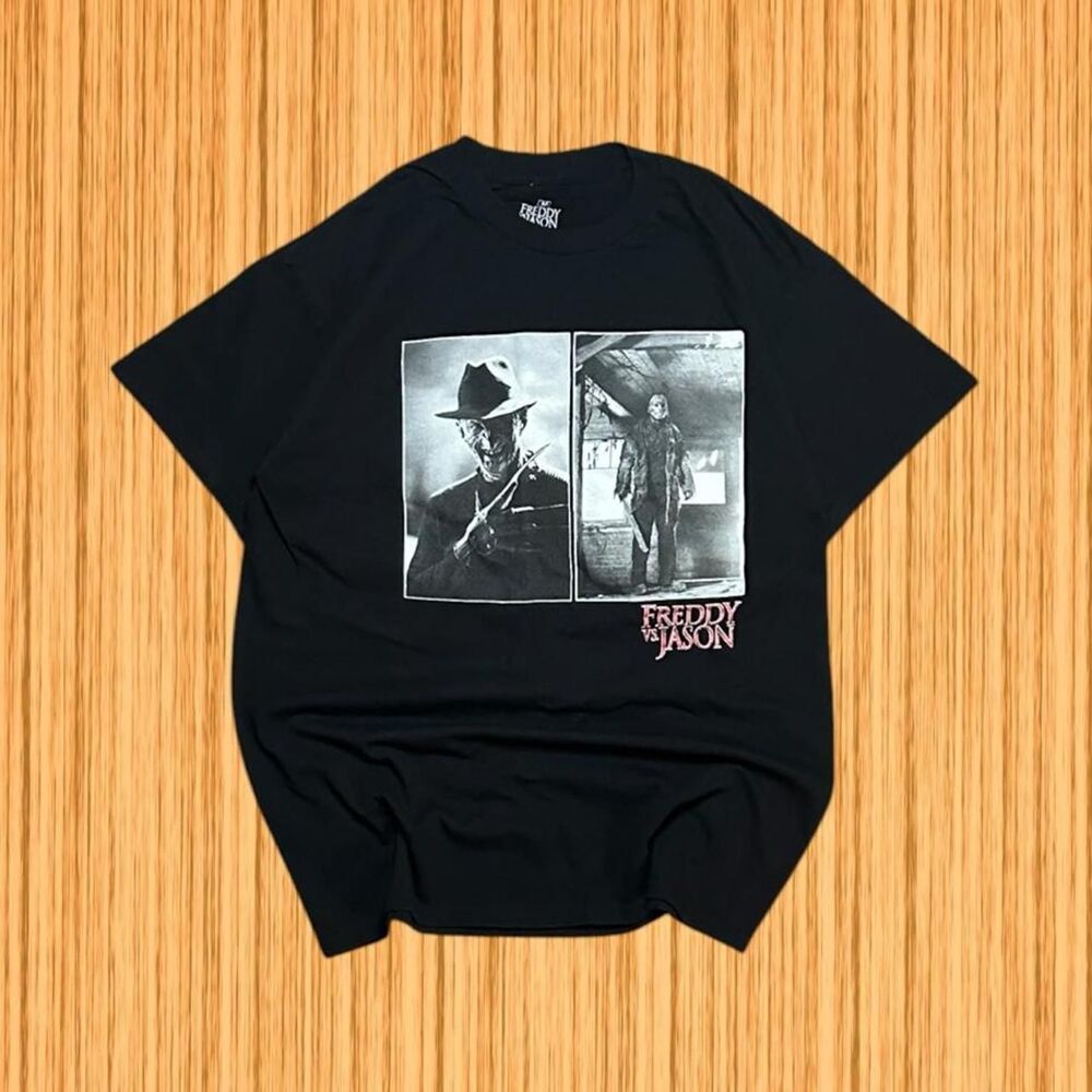 Freddy vs Jason Horror Movie Graphic T-Shirt